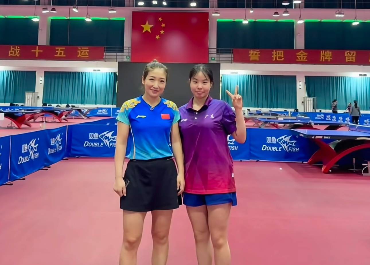 3-0夺冠！中国女乒17岁削球新星崛起：刘诗雯师妹变黑马逆袭